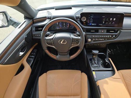 2025 Lexus ES 350 Ultra Luxury