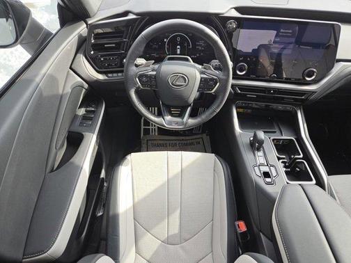 2025 Lexus TX 500h F SPORT Premium