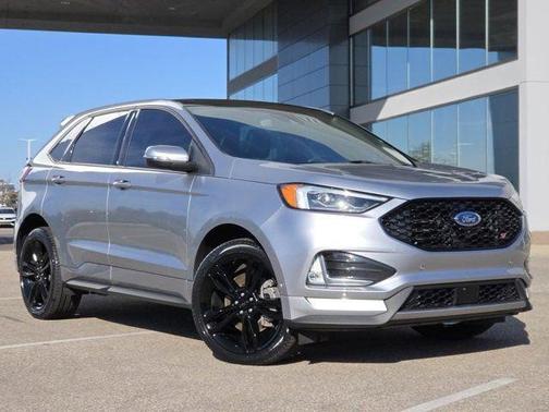 2022 Ford Edge ST