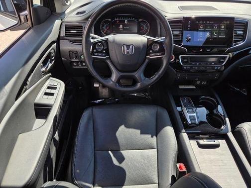 Platinum White Pearl 2021 Honda Pilot AWD Elite