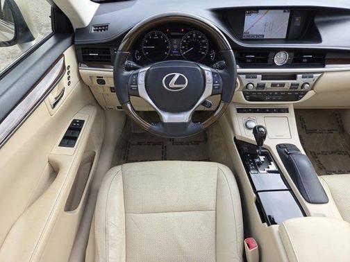 2015 Lexus ES 350 Base