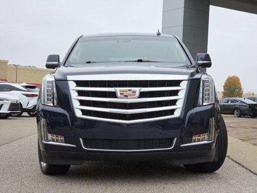 2018 Cadillac Escalade Premium Luxury