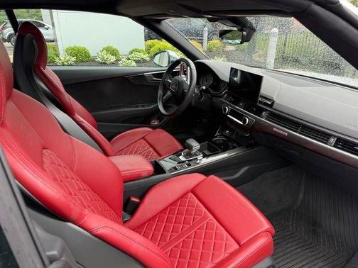 Glacier White Metallic/Black Roof 2024 Audi S5 Premium TFSI quattro Tiptronic