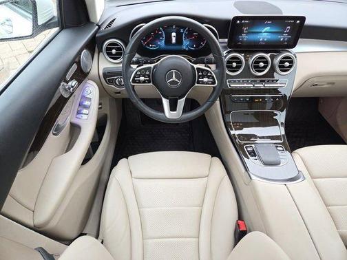 2020 Mercedes-Benz GLC 300 4MATIC