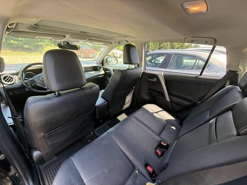 Blue 2018 Toyota RAV4 Hybrid Limited