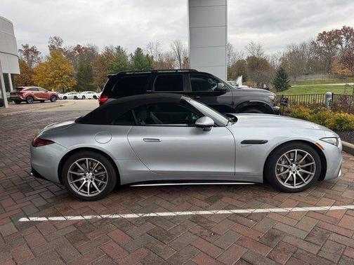 2023 Mercedes-Benz AMG SL 43 Base