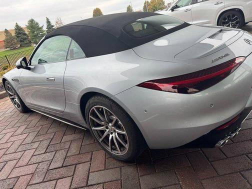 2023 Mercedes-Benz AMG SL 43 Base