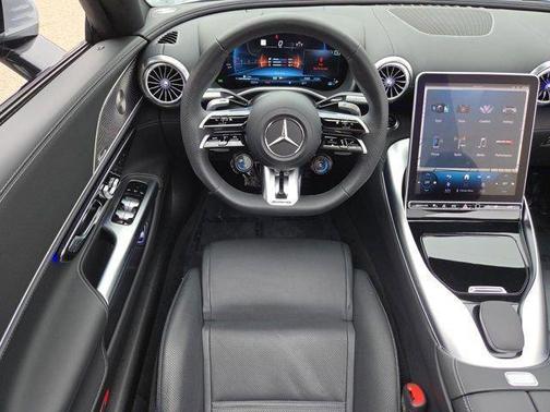 2023 Mercedes-Benz AMG SL 43 Base