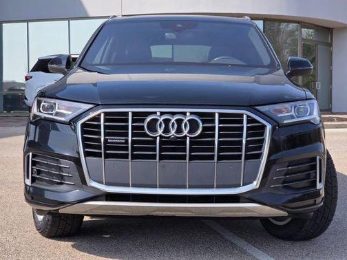 Night Black 2020 Audi Q7 45 Premium