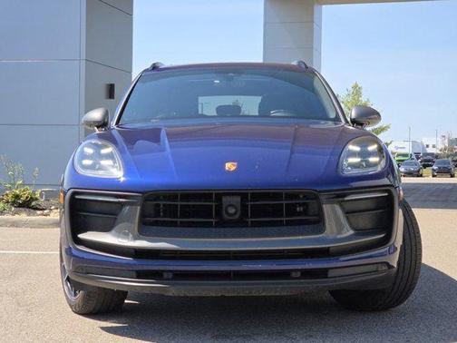 2024 Porsche Macan T