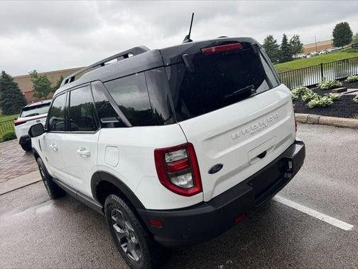 Oxford White 2022 Ford Bronco Sport Badlands