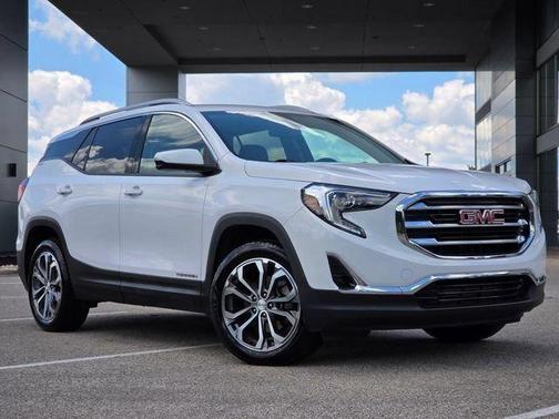 Summit White 2020 GMC Terrain SLT
