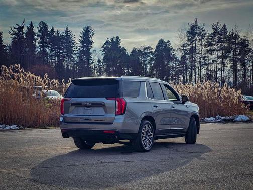2023 GMC Yukon Denali Ultimate