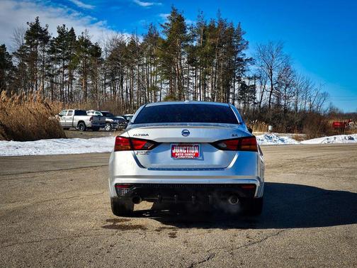 2020 Nissan Altima SR Intelligent AWD