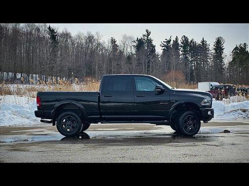 2018 RAM 2500 Laramie Crew Cab 4x4 6'4' Box