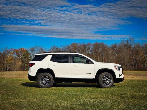 2026 GMC Terrain AWD AT4
