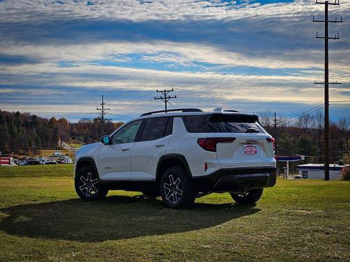 2026 GMC Terrain AWD AT4