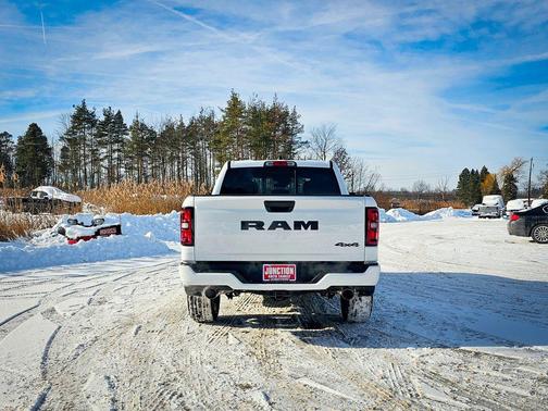 2026 RAM 1500 Express