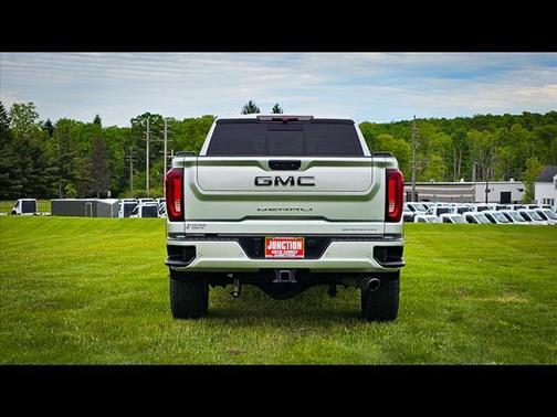 2022 GMC Sierra 2500 Denali