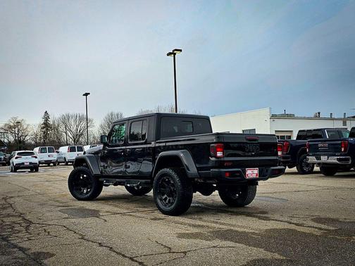 2022 Jeep Gladiator Willys 4x4