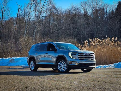 2026 GMC Acadia Elevation AWD