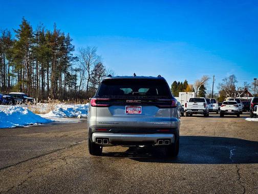 2026 GMC Acadia Elevation AWD