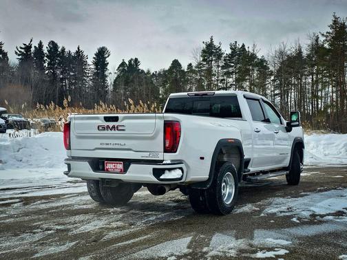 2022 GMC Sierra 3500 Denali