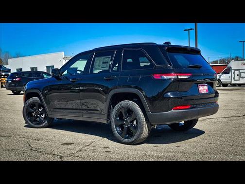 2025 Jeep Grand Cherokee Limited X