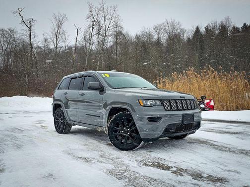 2019 Jeep Grand Cherokee Altitude