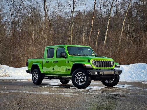 2026 Jeep Gladiator Sport S