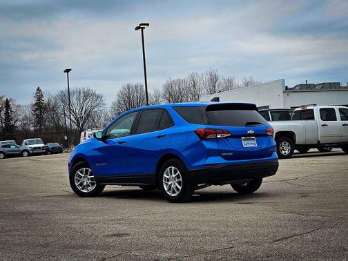 2024 Chevrolet Equinox LS