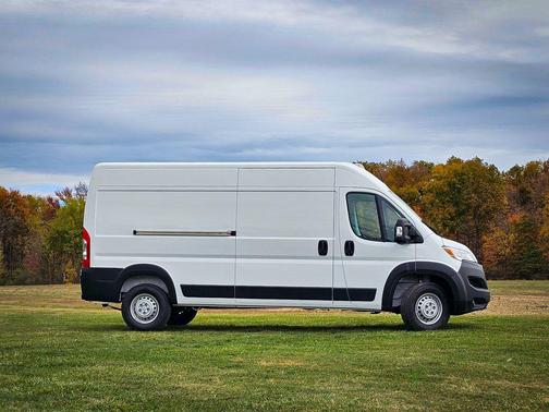 2026 RAM ProMaster 2500 Tradesman