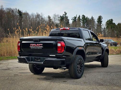 Onyx Black 2026 GMC Canyon Elevation