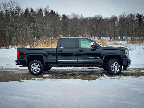 2015 GMC Sierra 3500 Denali