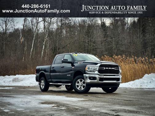 2020 RAM 2500 Big Horn Crew Cab 4X4 6'4' Box