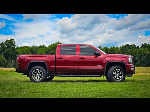 2017 GMC Sierra 1500 SLT