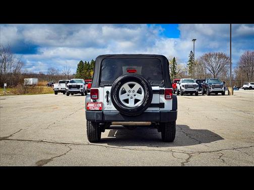 2017 Jeep Wrangler Sport