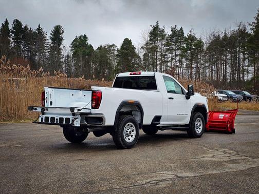 2026 GMC Sierra 2500 Base