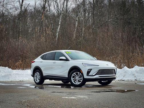 2025 Buick Envista Preferred FWD