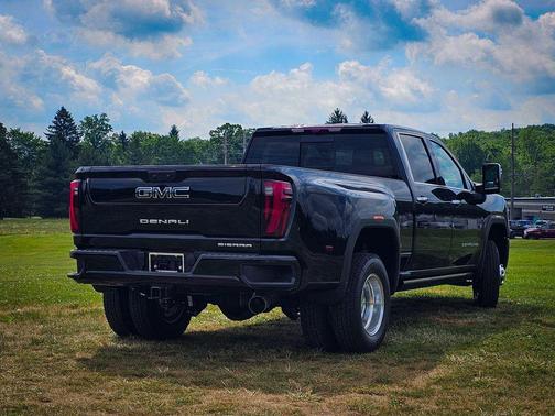 Onyx Black 2026 GMC Sierra 3500 Denali