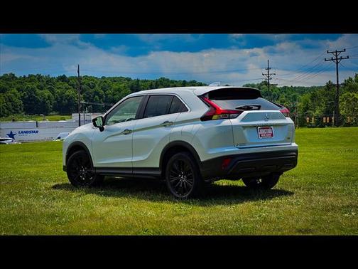 2022 Mitsubishi Eclipse Cross LE