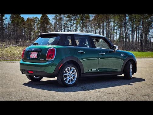 2021 MINI Hardtop Cooper