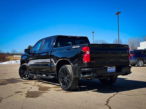 2022 Chevrolet Silverado 1500 RST