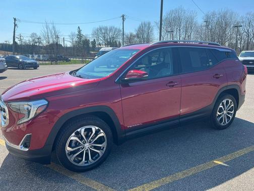 Red Quartz Tintcoat 2020 GMC Terrain SLT
