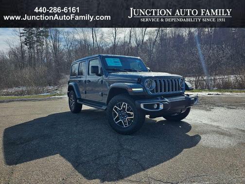 2026 Jeep Wrangler 4-Door Sahara 4x4
