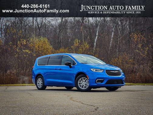 2026 Chrysler Pacifica L