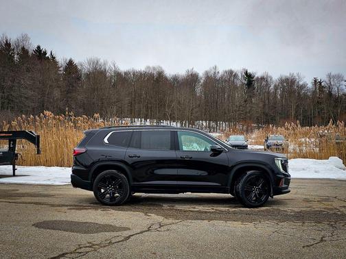 2024 GMC Acadia AWD Elevation