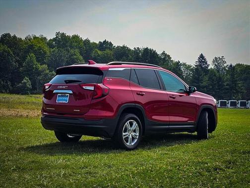 2022 GMC Terrain SLE
