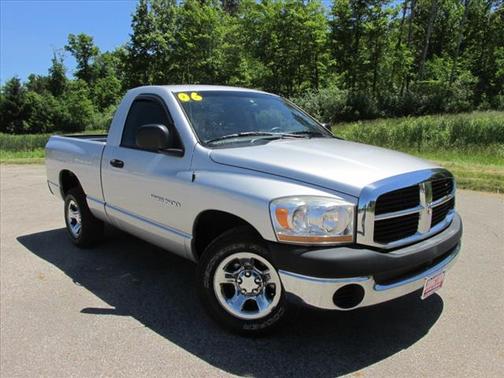 Bright Silver Metallic Clearcoat 2006 Dodge Ram 1500 ST