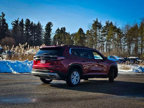 2026 GMC Acadia Elevation AWD